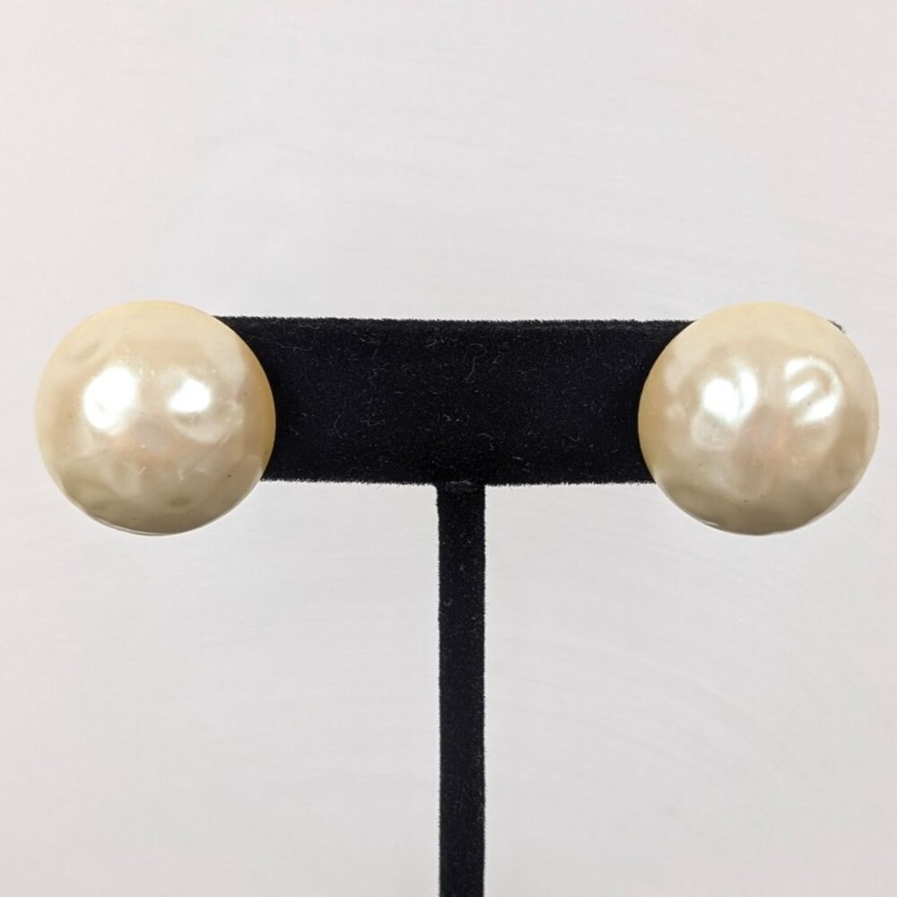 Vintage Faux Pearl Dome‎ Round Pierced Earrings Classic MCM